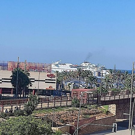 Acogedor Apartamento Frente Al Mar Elena Y Michele Almería Kültér fotó